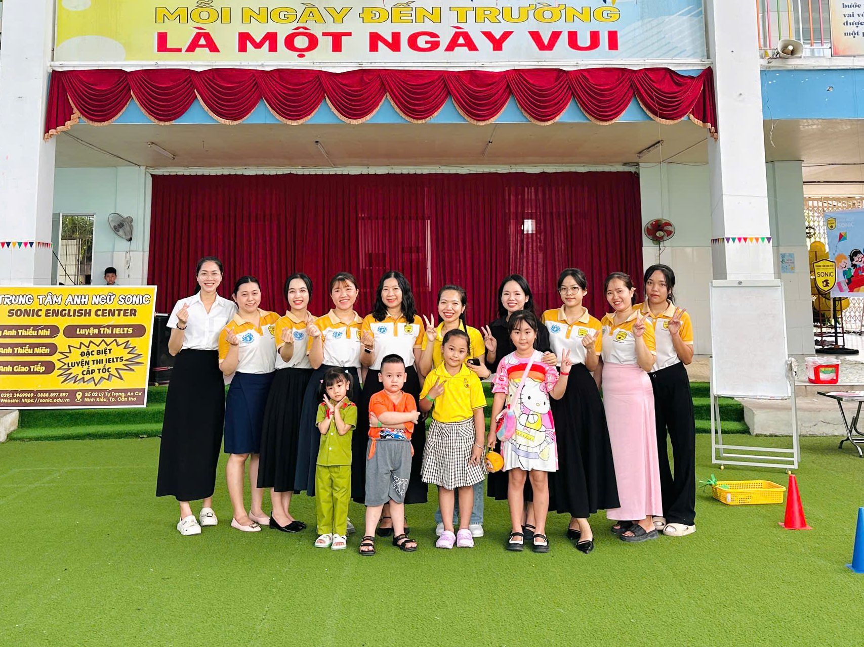 Đội ngủ giáo viên, trợ giảng chuyên nghiệp uy tín tại trung tâm tiếng anh tiểu học Cần Thơ - Sonic